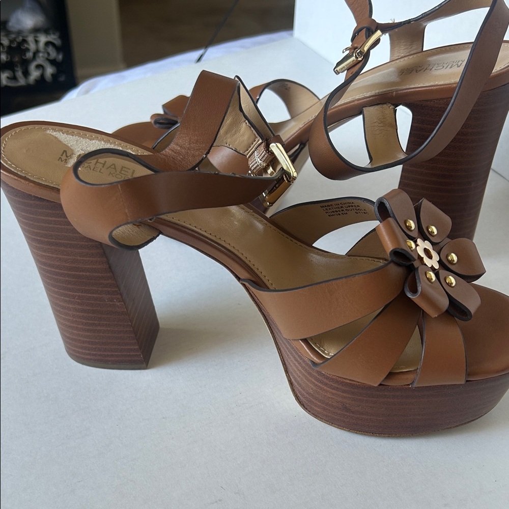 Michael Kors brown Platform Sandals with Floral Accent - Picture 7 of 9